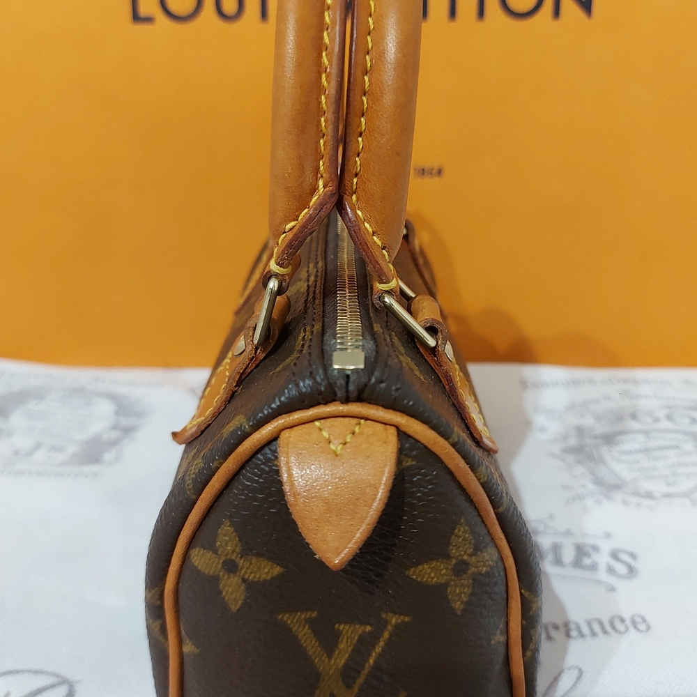 πSOLDπ Louis Vuitton Monogram Speedy Mini Sac HL - Picture 6 of 16
